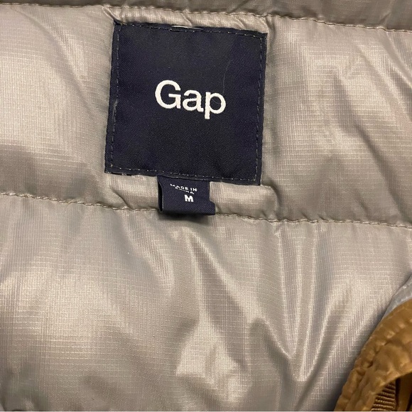 5 for $25! Gap Down Lightweight Packable Puffer Vest in Gold M - Picture 7 of 9